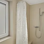 Daire 1br With Balcony - West 13 Zürih