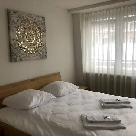 1br With Balcony - West 13 *