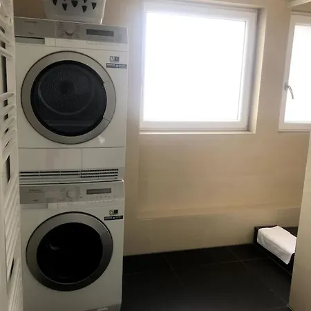 1br With Balcony - West 13