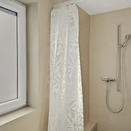 Διαμέρισμα 1br With Balcony - West 13 Ζυρίχη